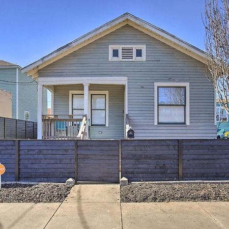 Cozy Beach Bungalow Near Galveston Seawall And Pier Exterior foto